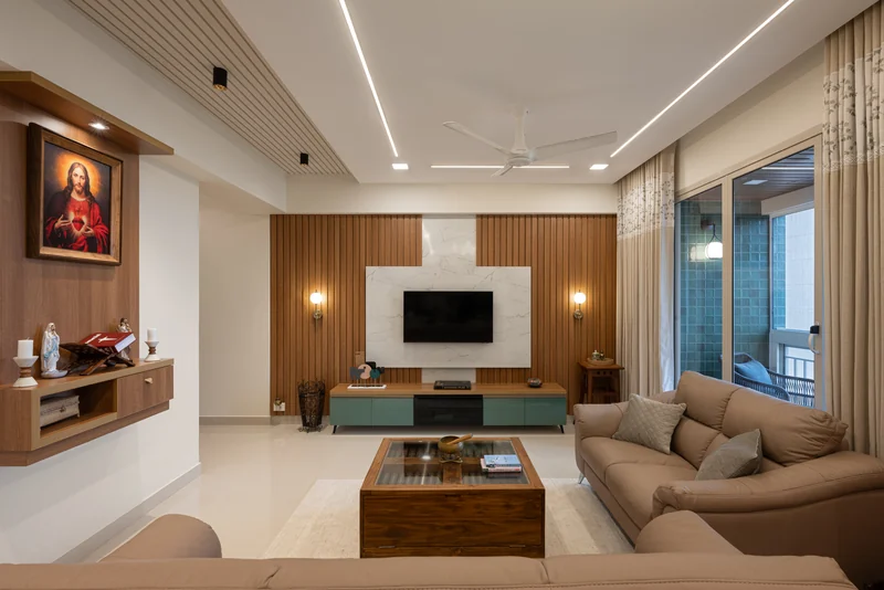 Jobins Chirackel Apartment interior photo 2