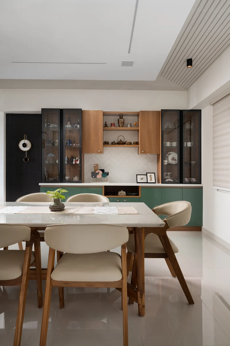Jobins Chirackel Apartment interior photo 5